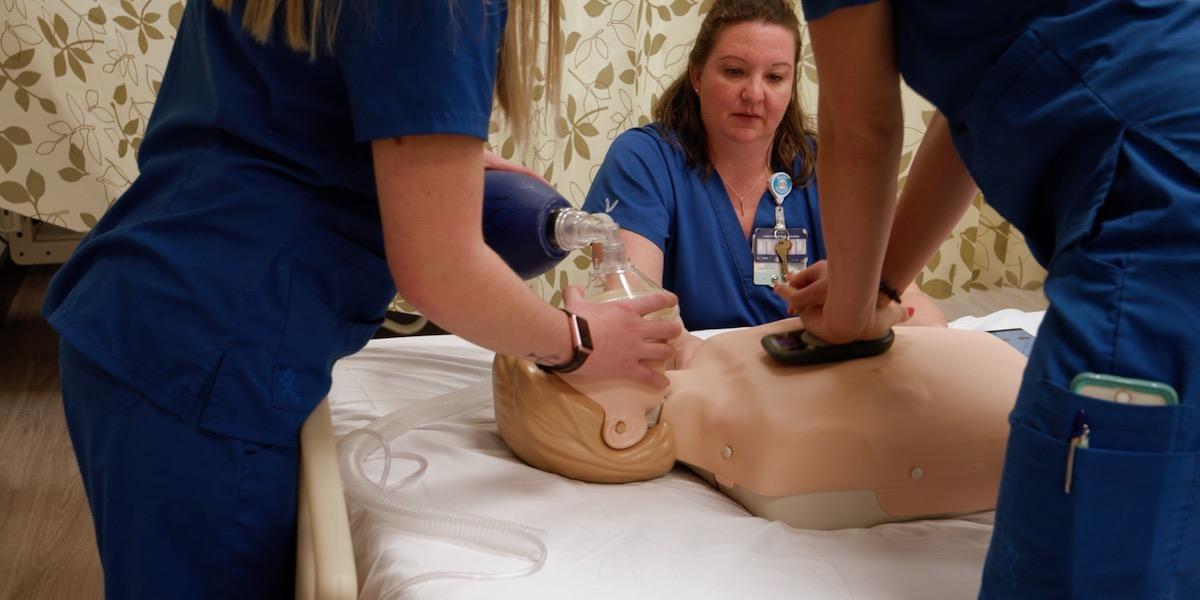 respiratory therapists at work in simulation center